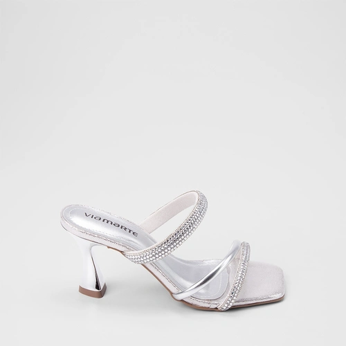 Tamanco Feminino Via Marte Salto Médio Flare Tiras Em Strass Prata