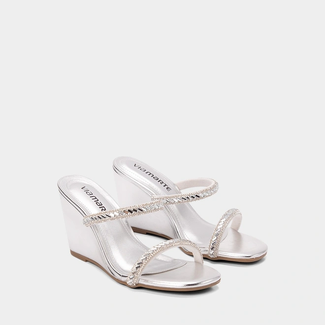 Tamanco Feminino Via Marte Salto Anabela Detalhe Strass Metalizado Prata