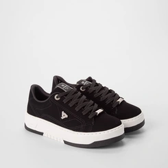 Tênis Casual Feminino Via Marte Nobuck Aplicação Ilhós Strass Preto