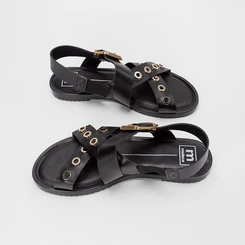 Sandália Rasteira Feminina Moleca Tiras Cruzadas Detalhe Ilhós Preto