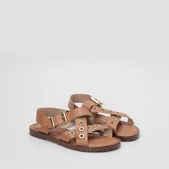 Sandália Rasteira Feminina Moleca Tiras Cruzadas Detalhe Ilhós Caramelo