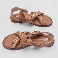 Sandália Rasteira Feminina Moleca Tiras Cruzadas Detalhe Ilhós Caramelo