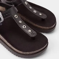 Sandália Feminina Moleca Detalhe Ilhós & Pedraria Preto