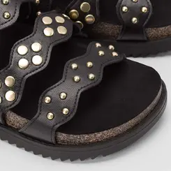 Tamanco Feminino Moleca Detalhe Tachas Preto