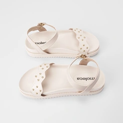 Sandália Feminina Moleca Detalhe Tachas Off White