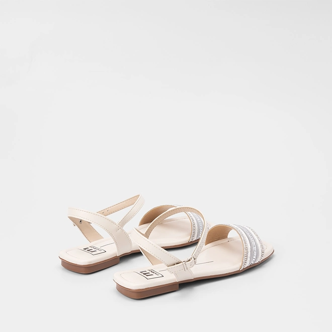 Sandália Rasteira Feminina Moleca Detalhe Strass & Pedraria Off White
