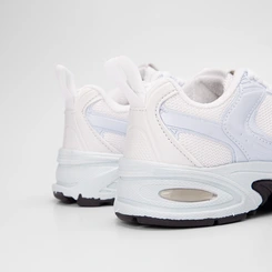 Tênis Esportivo Feminino Vertus Recortes Branco & Azul