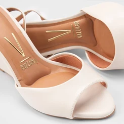 Sandália Feminina Vizzano Original Salto Anabela Off White