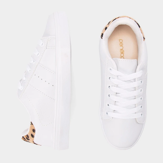 Tênis Casual Feminino Penélope Recorte Onça Camurça Branco