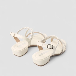 Sandália Feminina Gabrielinha Tiras Tressê & Strass Off White