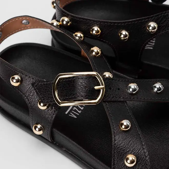 Sandália Rasteira Feminina Vizzano Tiras Cruzadas Detalhe Tachas Preto