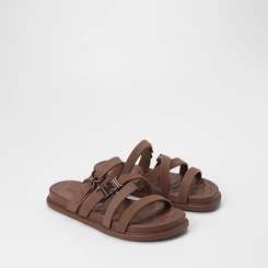 Tamanco Feminino Zaxy Multitiras Enfeite Fivela Marrom