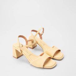 Sandália Feminina Vizzano Original Salto Bloco Médio Amarelo
