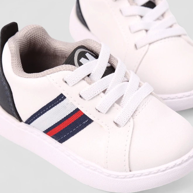 Tênis Casual Bebê Molekinho Detalhe Listras Branco