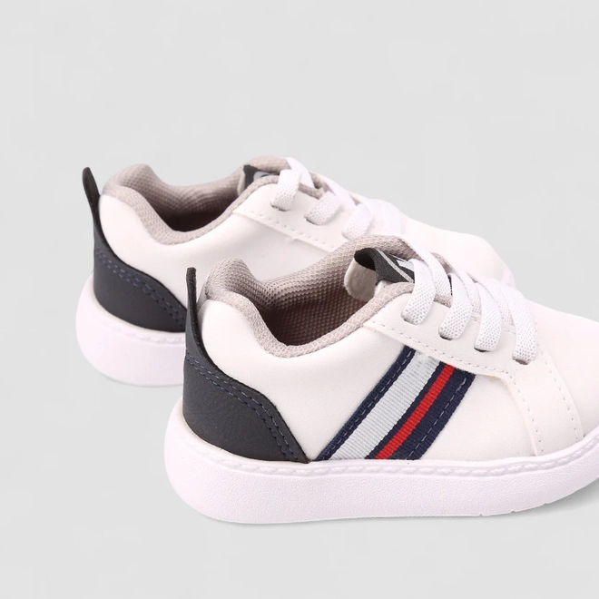 Tênis Casual Bebê Molekinho Detalhe Listras Branco