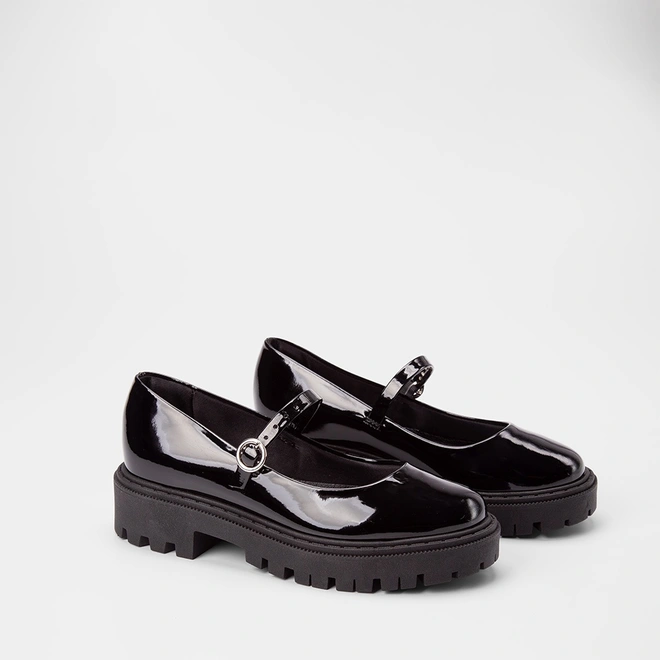 Mocassim Boneca Feminino Gabriela Tratorado Verniz Preto