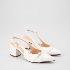 Scarpin Slingback Feminino Gabriela Enfeite Fivela Verniz Branco