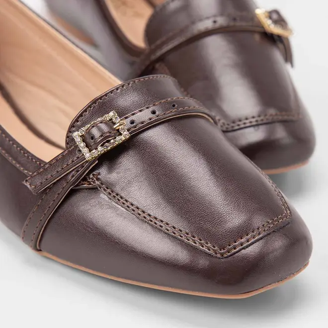 Sapatilha Feminina Gabriela Enfeite Fivela & Strass Marrom