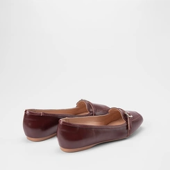 Sapatilha Feminina Gabriela Enfeite Fivela & Strass Vinho
