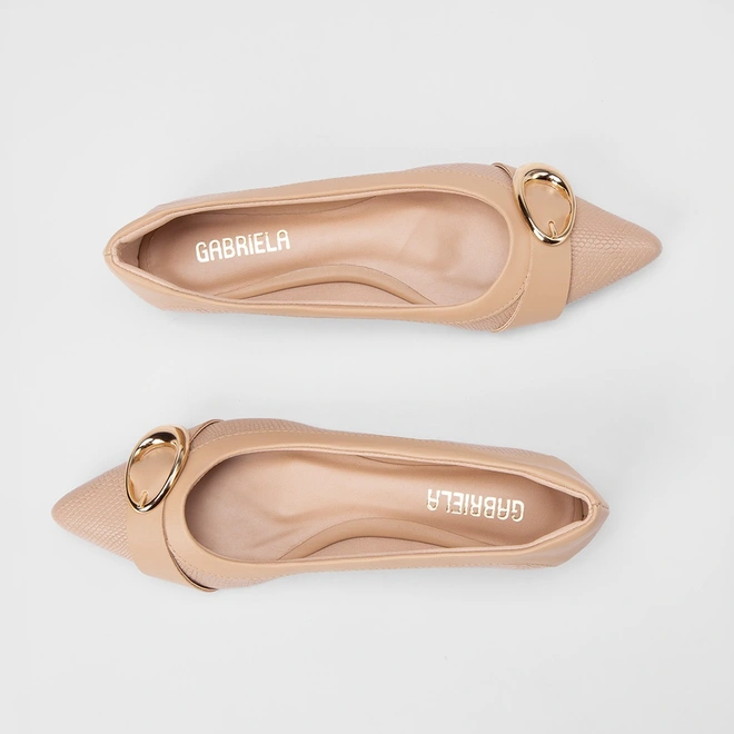 Sapatilha Feminina Gabriela Textura Croco Enfeite Fivela Bege
