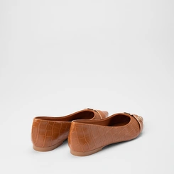 Sapatilha Feminina Gabriela Enfeite Fivela Croco Caramelo