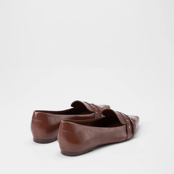 Sapatilha Feminina Gabriela Enfeite Fivela & Tachas Marrom