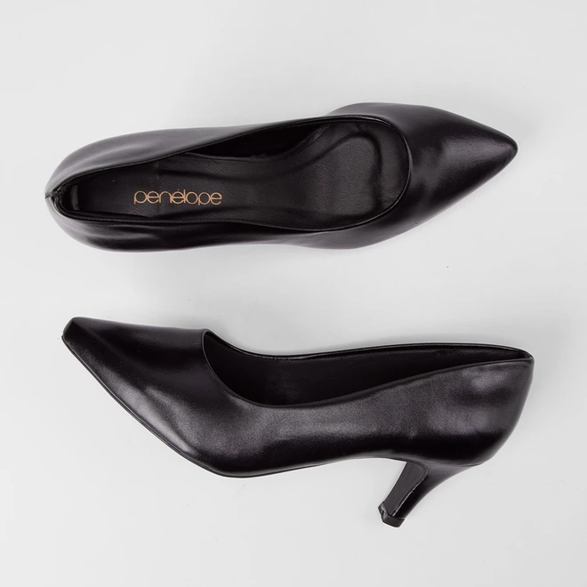 Scarpin Feminino Penélope Salto Médio Preto