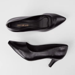 Scarpin Feminino Penélope Salto Médio Preto