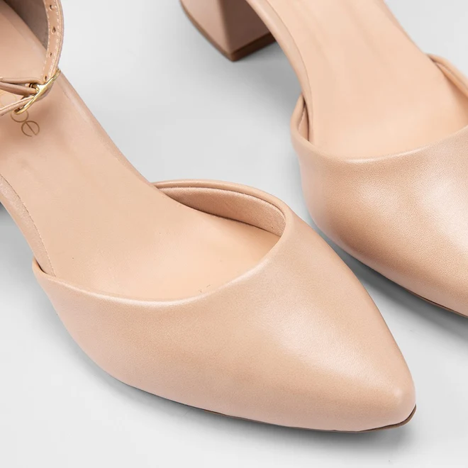 Scarpin Feminino Penélope Salto Bloco Médio Nude