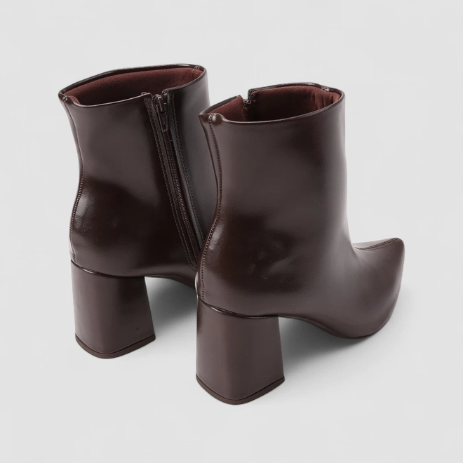 Ankle Boot Feminina Penélope Salto Bloco Marrom