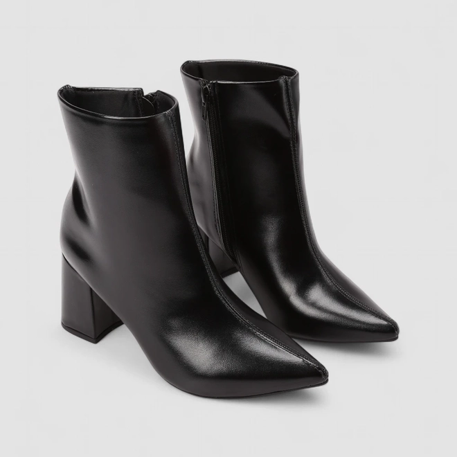 Ankle Boot Feminina Penélope Salto Bloco Preta