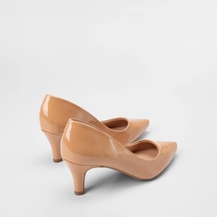 Scarpin Feminino Penélope Salto Médio Verniz Nude