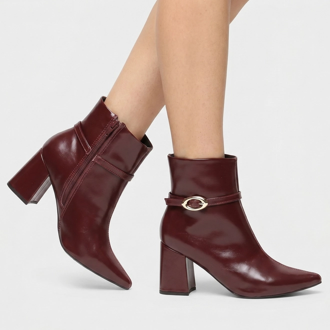 Ankle Boot Feminina Penélope Salto Bloco Enfeite Fivela Vinho
