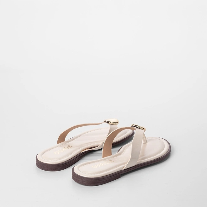 Rasteira Feminina Gabriela Detalhe Bold Off White