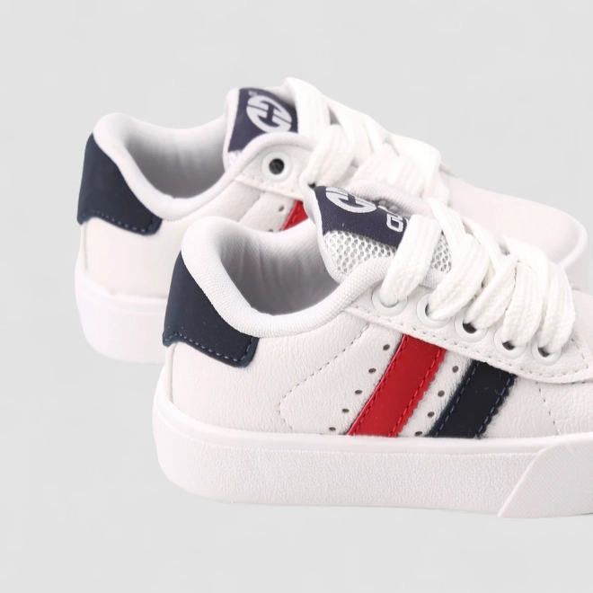 Tênis Casual Infantil Ollie Originals Listras Branco