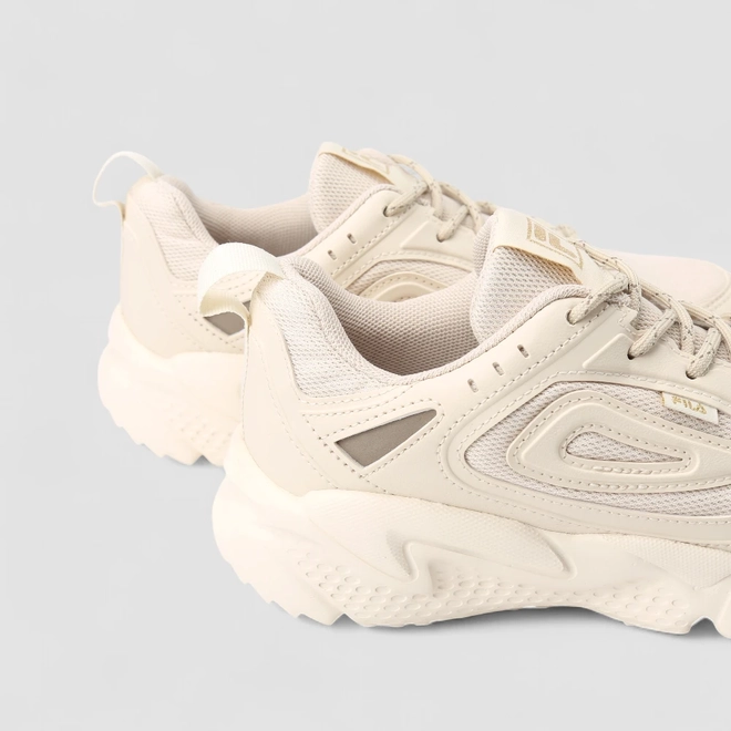Tênis Esportivo Feminino Fila Venture Tracer Lite Bege