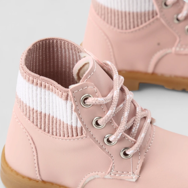 Bota Coturno Bebê Gabrielinha Detalhe Knit Rosa