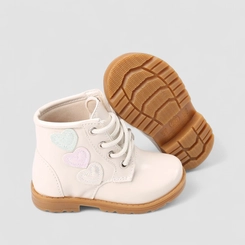 Bota Coturno Infantil Gabrielinha Verniz Enfeite Coração Metalizada Off White