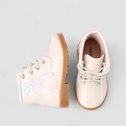 Bota Coturno Infantil Gabrielinha Verniz Enfeite Coração Metalizada Off White