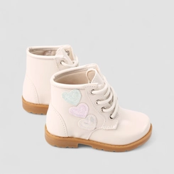 Bota Coturno Infantil Gabrielinha Verniz Enfeite Coração Metalizada Off White