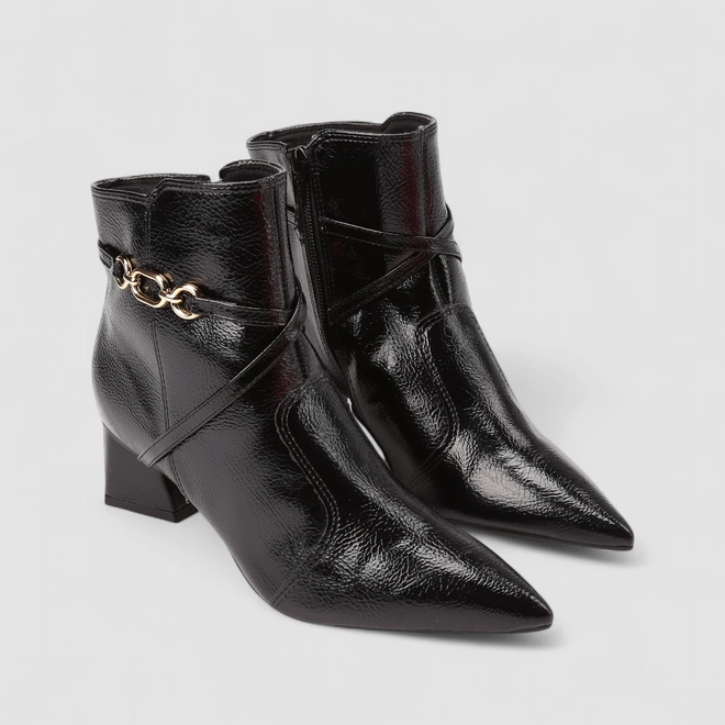 Ankle Boot Feminina Bebecê Corrente Verniz Preto