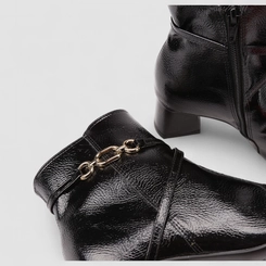 Ankle Boot Feminina Bebecê Corrente Verniz Preto