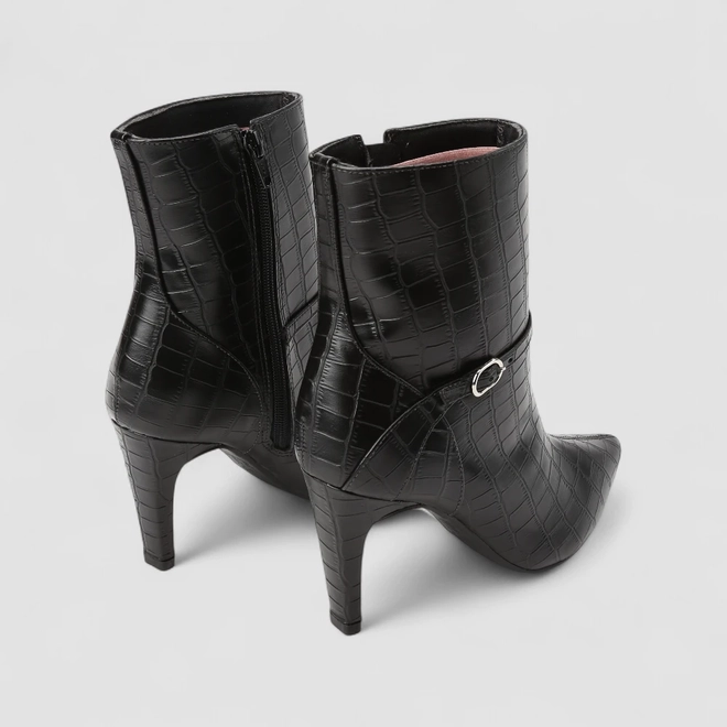 Bota Feminina Gabriela Cano Médio Textura Croco Preto