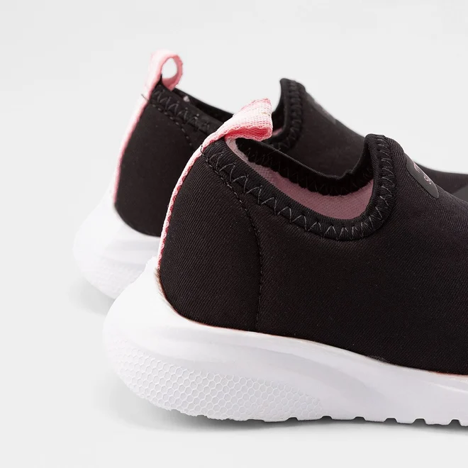 Slip On Bebê Sua Cia Calce Fácil Preto