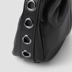 Bolsa Hobo Gabriela Média Detalhe Ilhós Preta