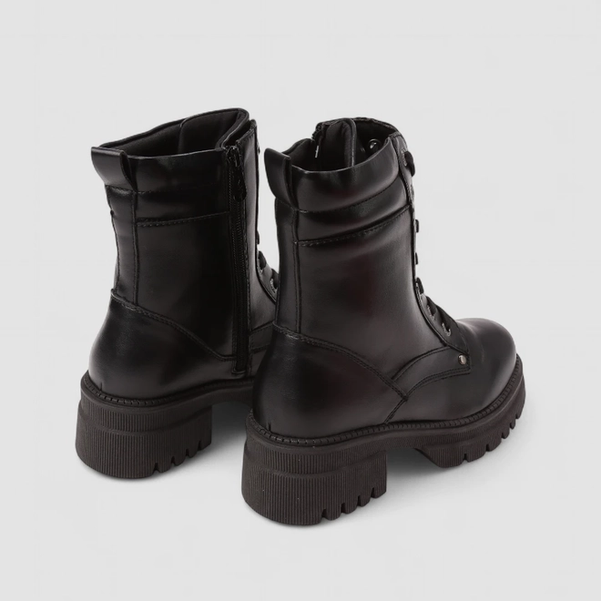 Bota Coturno Feminino Mooncity Cano Médio Tratorado Preto