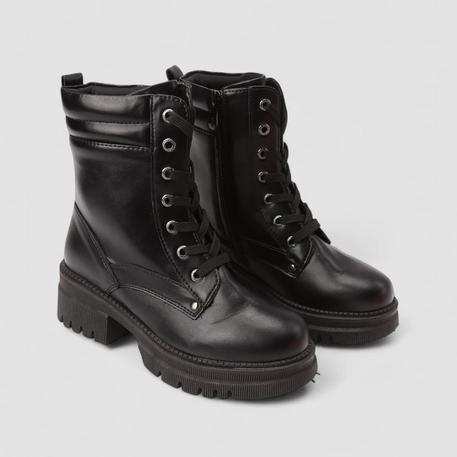 Bota Coturno Feminino Mooncity Cano Médio Tratorado Preto