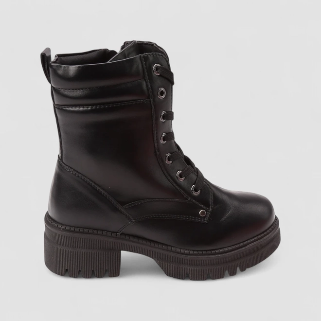 Bota Coturno Feminino Mooncity Cano Médio Tratorado Preto