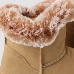 Bota Feminina Mooncity Cano Curto Peluciada Bege