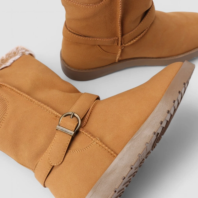 Bota Feminina Mooncity Cano Médio Fivela Peluciada Caramelo